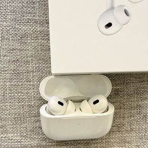 Apple AirPods Pro 2nd Generation